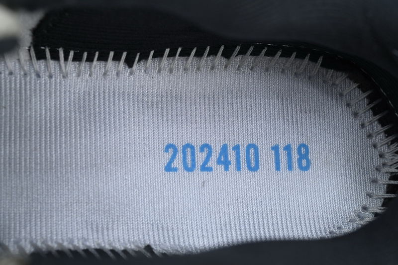 Mizuno Astro Plus 'Off White Brown'