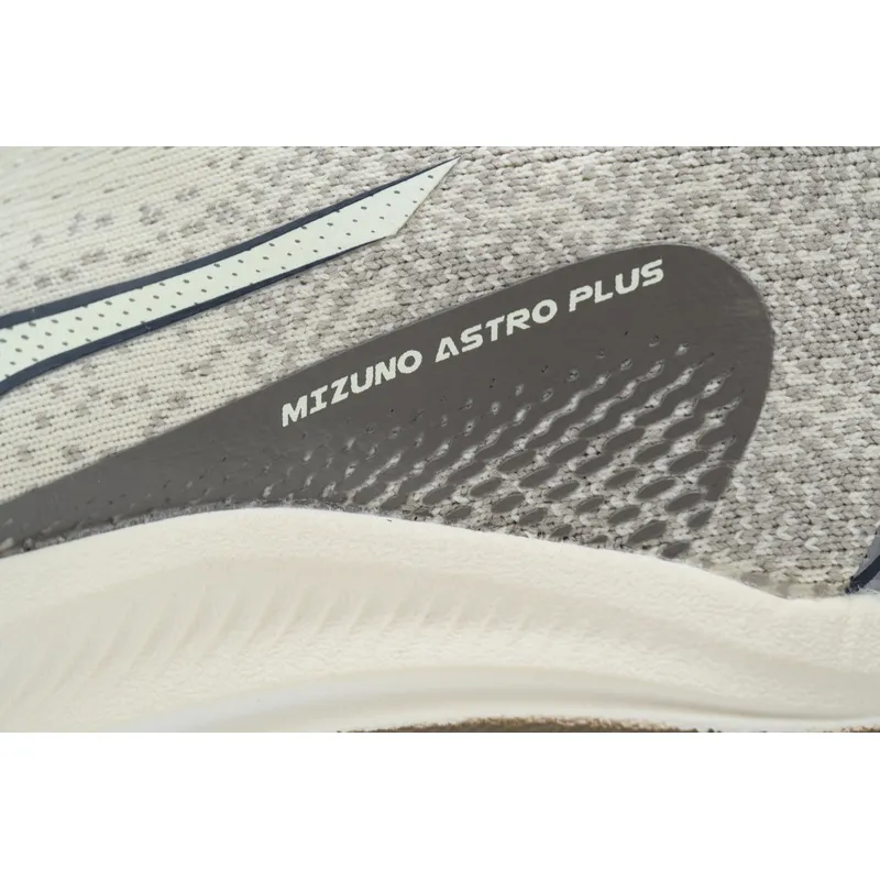Mizuno Astro Plus 'Off White Brown'