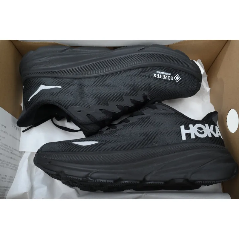 HOKA Clifton 9 GORE-TEX 'Triple Black'