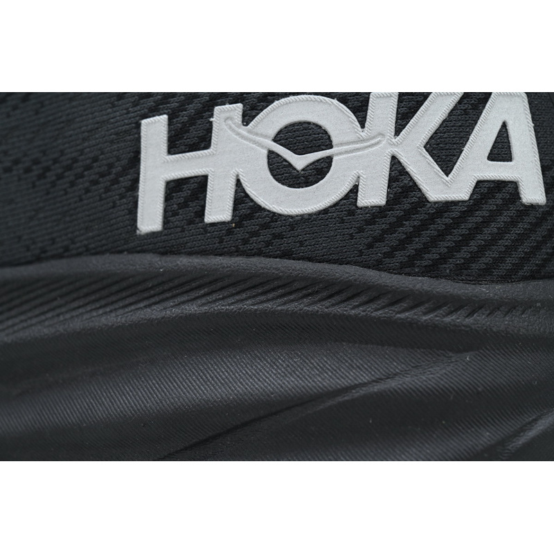 HOKA Clifton 9 GORE-TEX 'Triple Black'