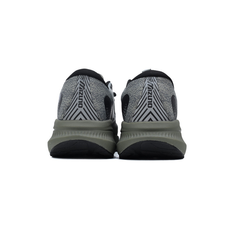 Mizuno Astro Plus 'Bu Jiao Green'