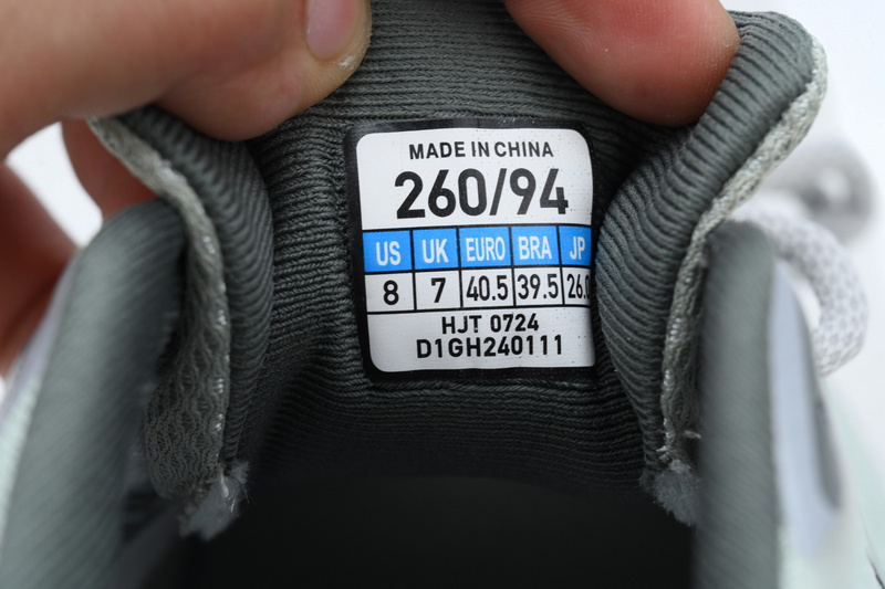 Mizuno Astro Plus 'Grey'