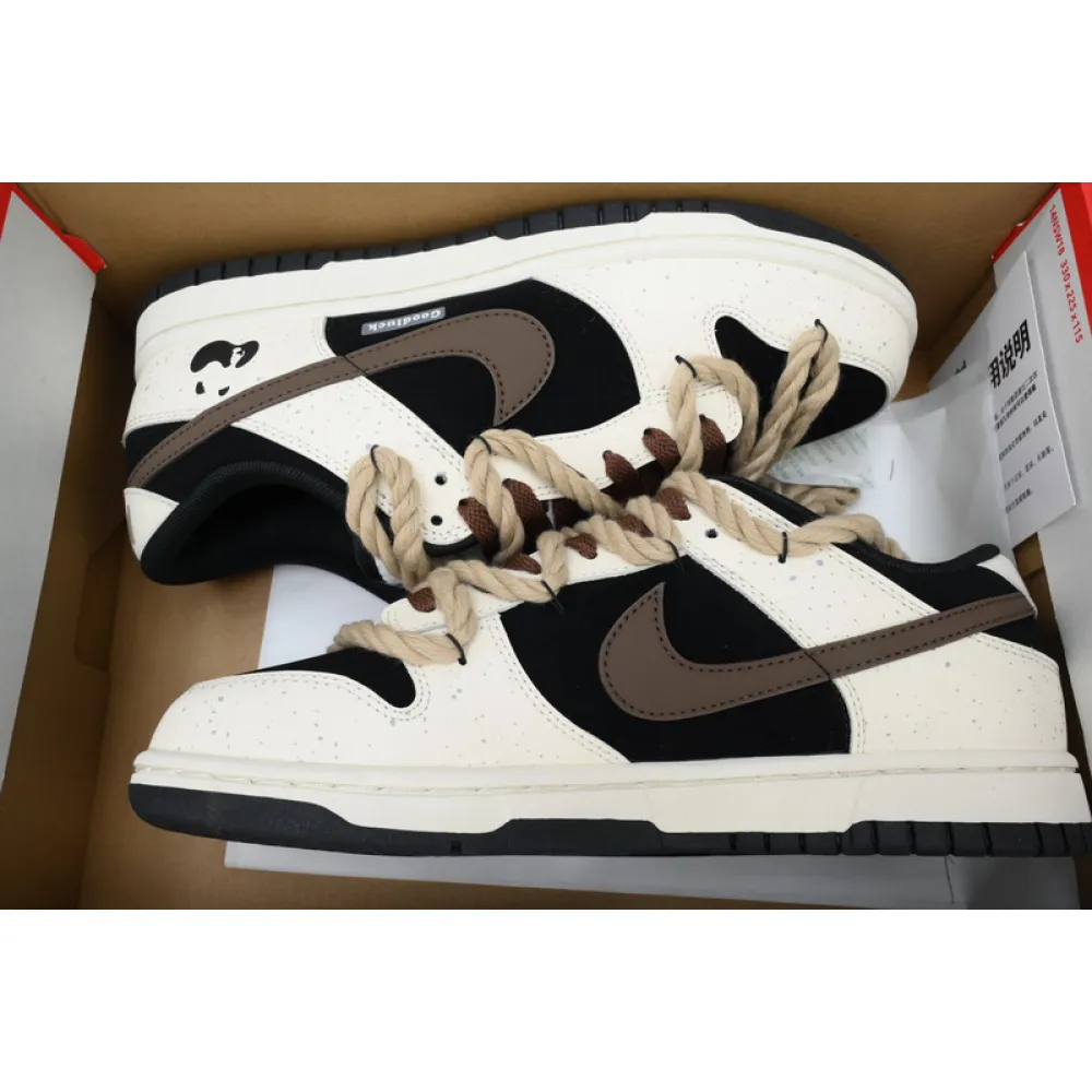 Nike Dunk Low 'Mocha Panda'