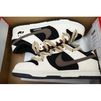 Nike Dunk Low 'Mocha Panda' 02