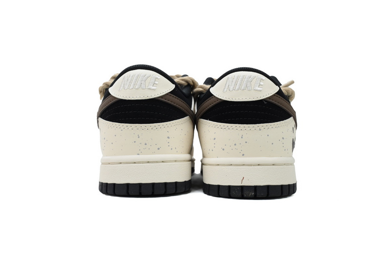 Nike Dunk Low 'Mocha Panda'