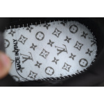 LOUIS VUITTON Trainer black, grey and white diamond
