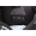 LOUIS VUITTON Trainer black, grey and white diamond