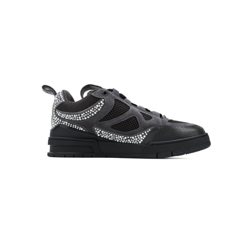 LOUIS VUITTON Trainer black, grey and white diamond