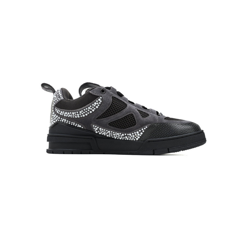 LOUIS VUITTON Trainer black, grey and white diamond