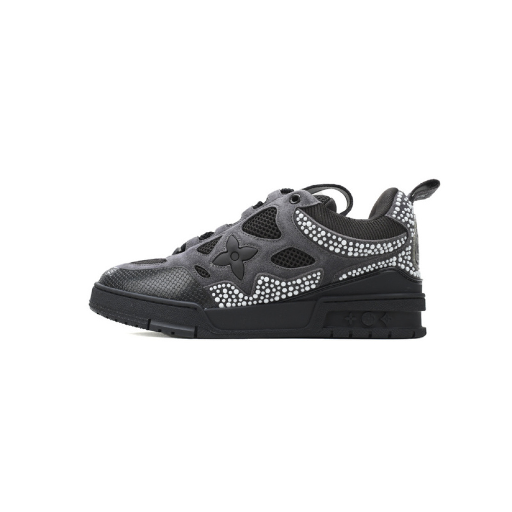 LOUIS VUITTON Trainer black, grey and white diamond