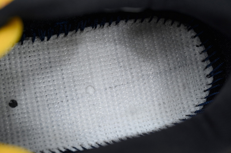 Zoom Kobe 6 'Lightbulb'