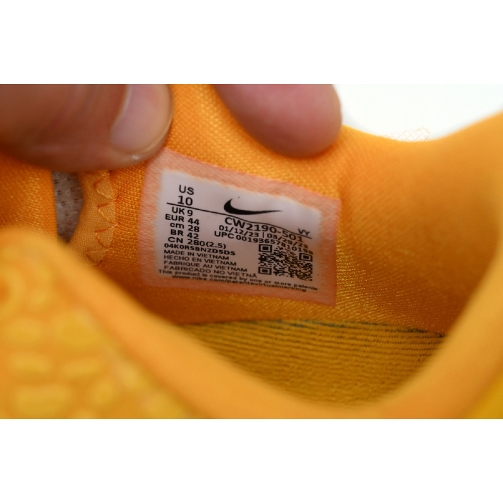 Zoom Kobe 6 Protro 'Mambacita'