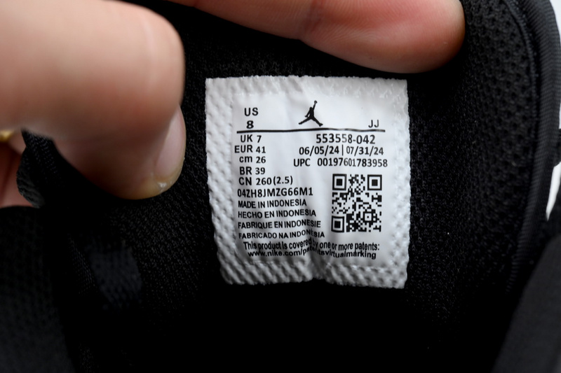 Q3 Air Jordan 1 Low 'Black Royal Toe'