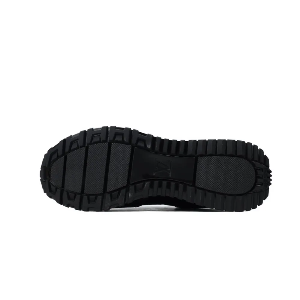 LV Run Away Black