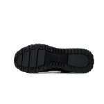LV Run Away Black