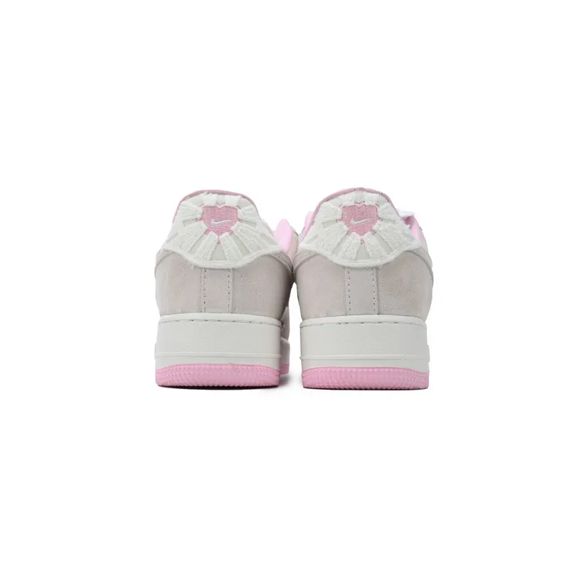 Nike Air Force 1 Low 'Valentine's Day 2025'