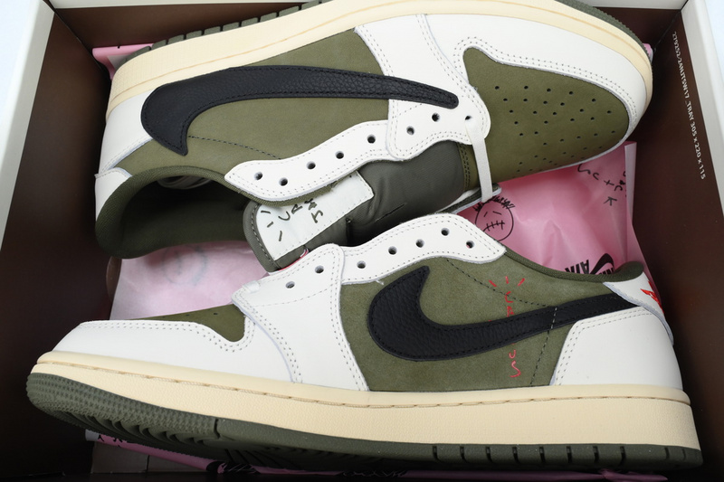 XP Travis Scott x Air Jordan 1 Retro Low