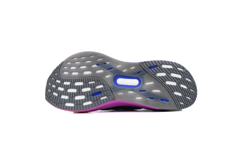 Adidas Ultra Boost 5 'Carbon Iron' 