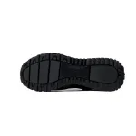 LV Run Away Black Grey