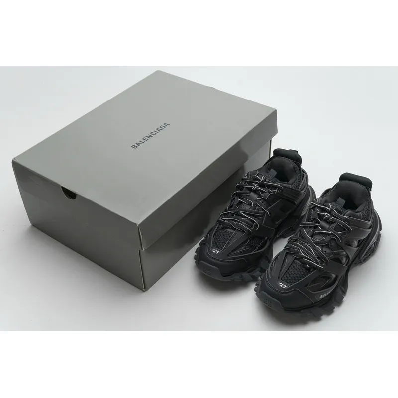Balenciaga Track Tess S.Black(With Light)