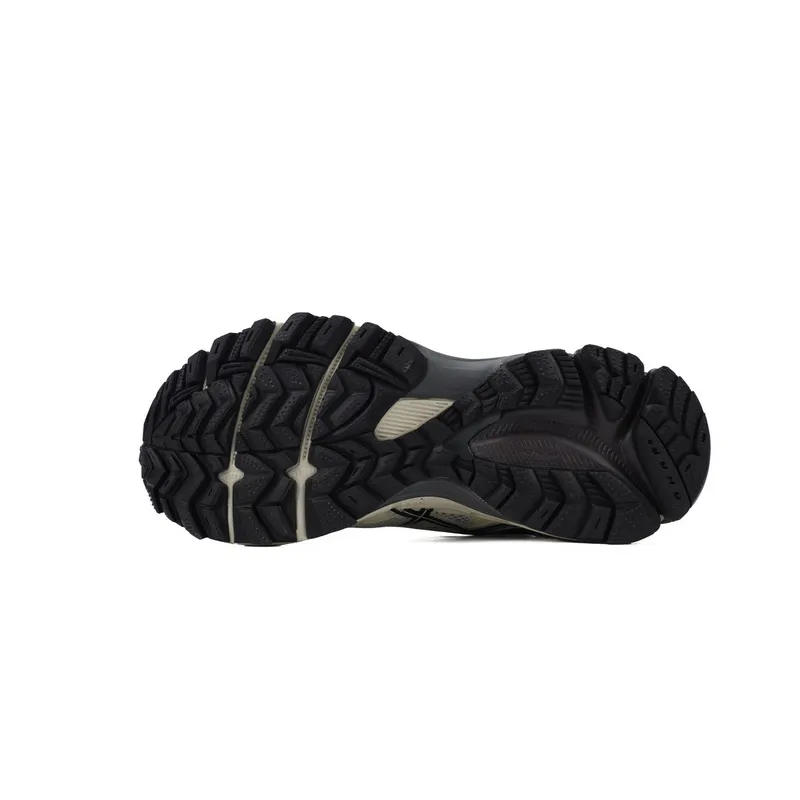 ASICS Gel-Kahana 8 'Black and White'