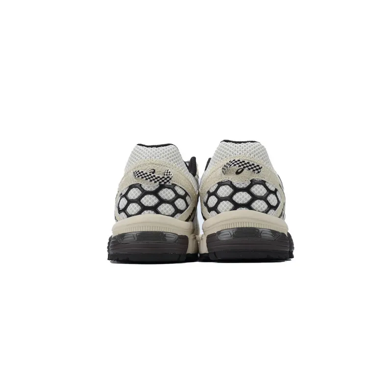 ASICS Gel-Kahana 8 'Black and White'