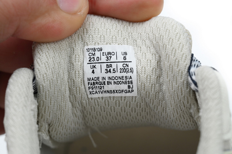 Asics Gel Kahana 8 'Glacier Grey Grand Shark'