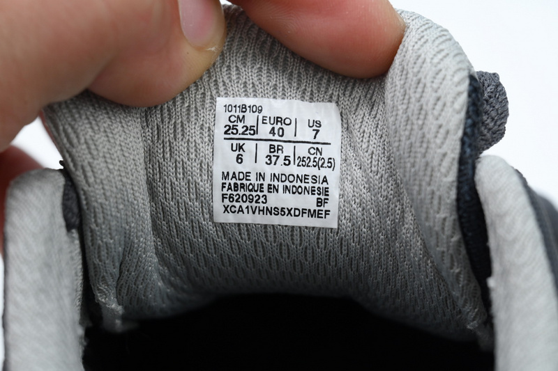 Asics Gel-Kahana 8 'Retro Grey'