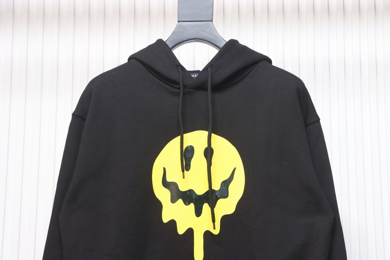 Balencigia Hoodie Free Shipping 05