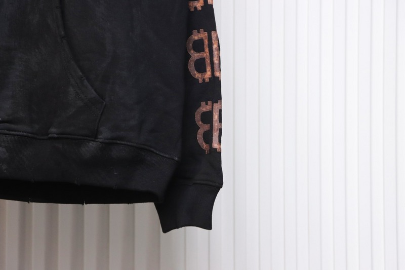 Balencigia Hoodie Free Shipping 01