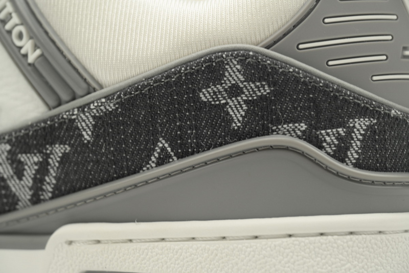 Louis Vuitton Trainer Grey