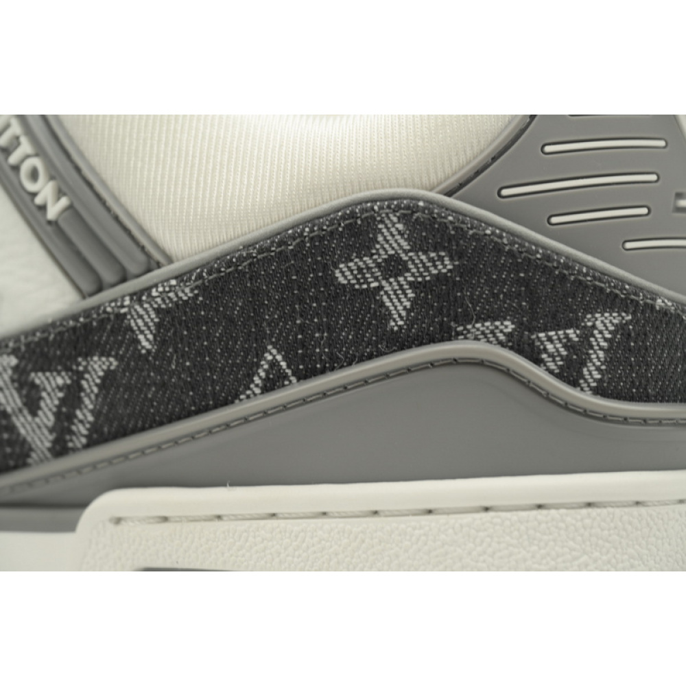 Louis Vuitton Trainer Grey