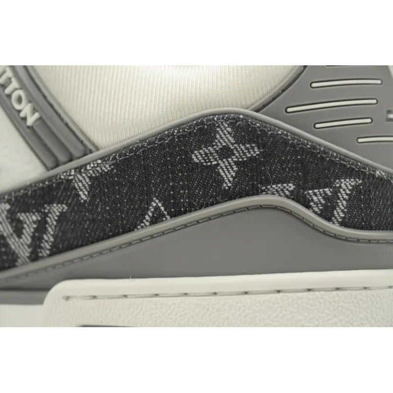Louis Vuitton Trainer Grey
