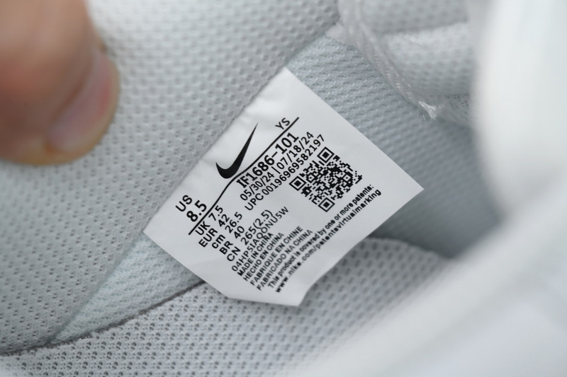 KJ Nike Air Force 1 '07 LX 'Molten Metal Swoosh Pack - Black'