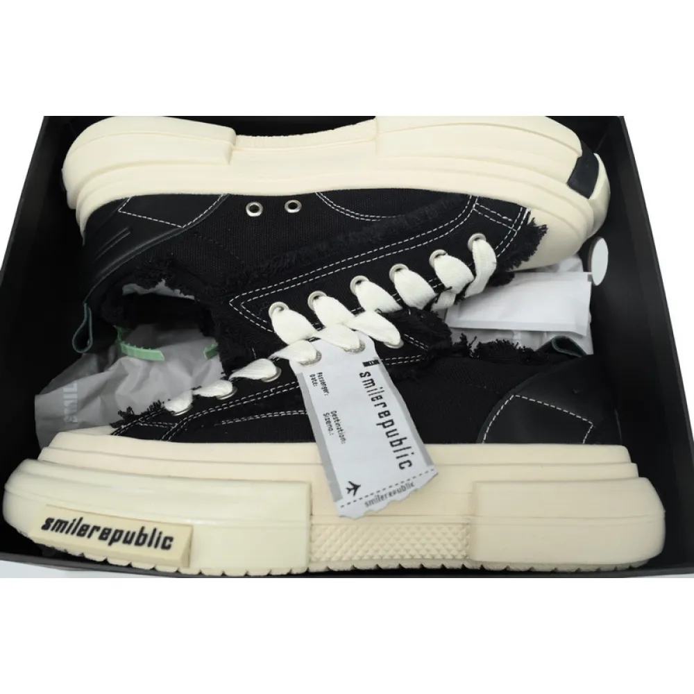 Smilerepublic Black
