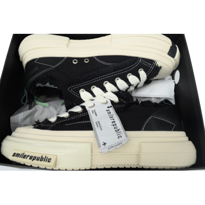 Smilerepublic Black 02