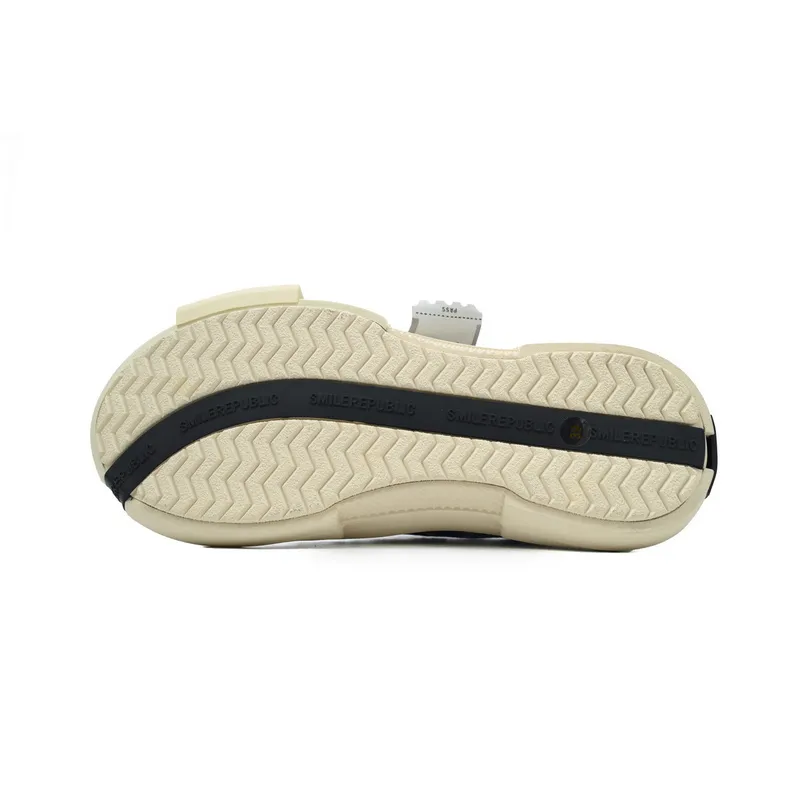 Smilerepublic Black