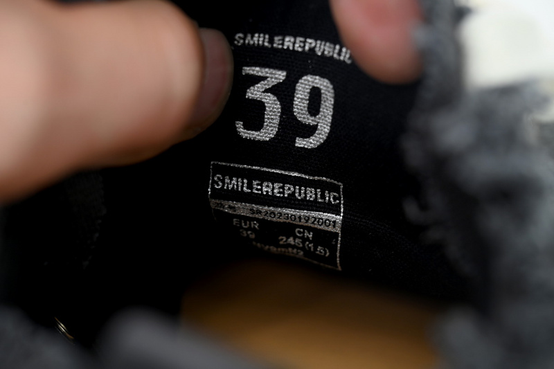 Smilerepublic Deep Grey