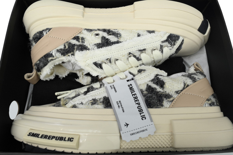 Smilerepublic Grey Houndstooth