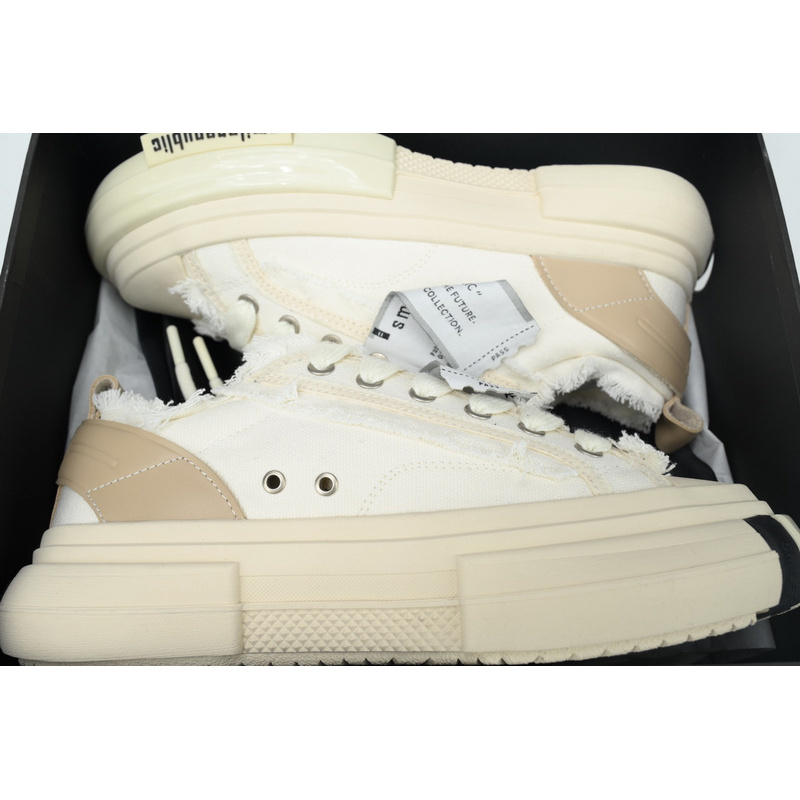 Smilerepublic White