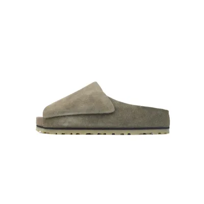 FEAR OF GOD x Birkenstock Dark Brown 01