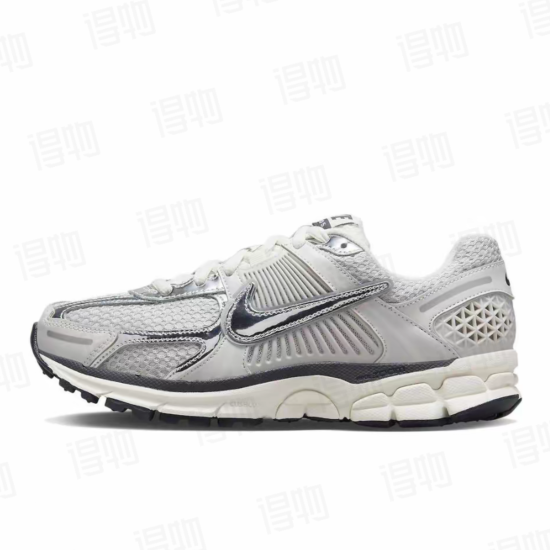 Nike Air Zoom Vomero 5 'Photon Dust Metallic Silver'