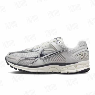 Nike Air Zoom Vomero 5 'Photon Dust Metallic Silver' 01
