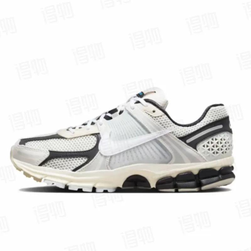 Nike Air Zoom Vomero 5 'Supersonic'