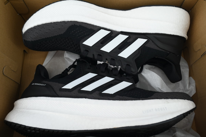 Adidas Ultraboost 5 'Core Black' JH9633