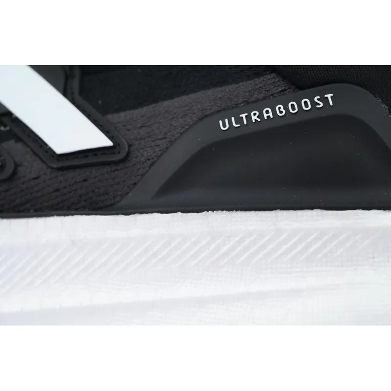 Adidas Ultraboost 5 'Core Black' JH9633