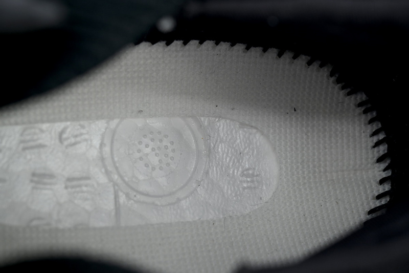 Adidas Ultraboost 5 'Core Black Night Metallic Night Flash' JH9082