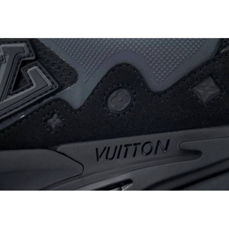 Louis Vuitton Run Tatic Black