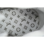 Louis Vuitton Run Tatic Grayish Green