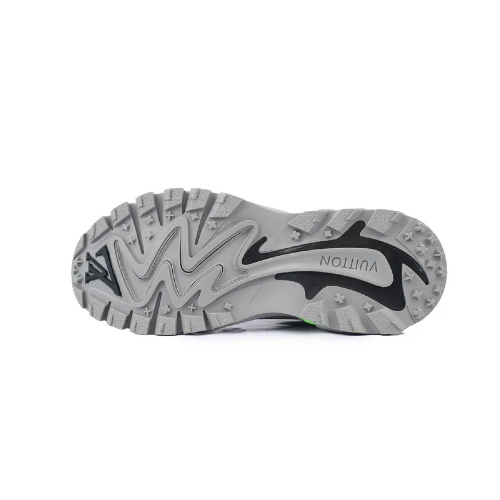Louis Vuitton Run Tatic Grayish Green